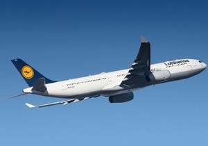 Бортпроводники Lufthansa проводят новую забастовку