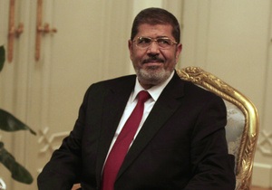 Президент Єгипту призначив радниками християнина і жінку
