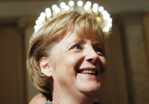ЗМІ: Меркель виступає за новий договір про ЄС