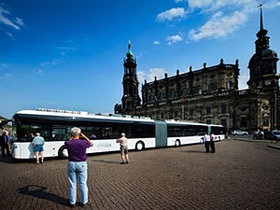 У Німеччині з явився найдовший у світі автобус