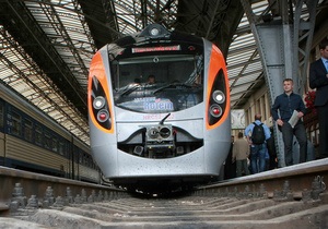 У Полтавській області потяг Hyundai переїхав чоловіка
