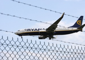 Пілоти запідозрили найбільший лоукост Європи в недозаправці літаків заради економії