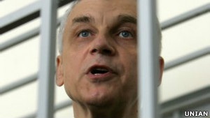Іващенко твердить, що його справа не політична, а  замовлена  колишніми підлеглими