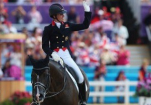 Британка Шарлотт Дюжардин выиграла золото Олимпиады-2012 в выездке
