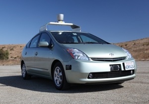 Google випробував безпілотні автомобілі на 480 тис. км доріг