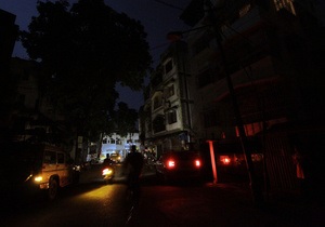 В Індії, яка залишилася без світла, міністр енергетики очолив МВС