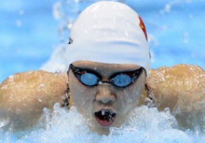 Юную китайскую сенсацию Олимпиады подозревают в употреблении допинга