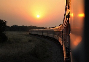 Укрзалізниця розробляє карту руху поїздів по Україні в реальному часі