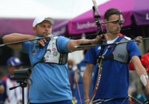 Олімпіада-2012: Українські лучники перемогли господарів турніру і вийшли до чвертьфінал