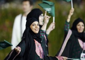 Саудовская Аравия впервые отправила на Олимпиаду женщин-спортсменок