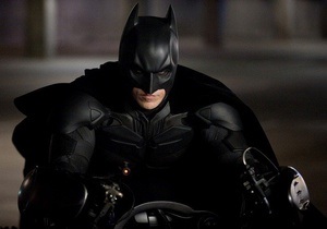Видавець коміксів про Бетмена відклав випуск серії через трагедію в Колорадо