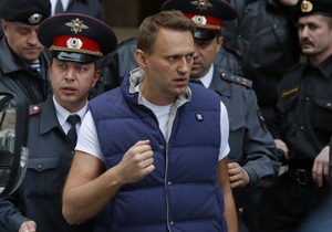 Единая Росcия закликає силовиків покласти край агітації Навального