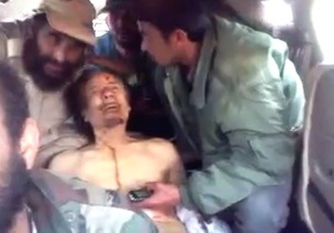 В інтернеті з явилося нове відео убитого Каддафі