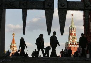 Опитування: Більше половини росіян не впевнені в завтрашньому дні