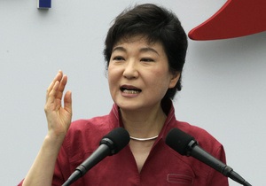 Донька диктатора Південної Кореї балотується у президенти
