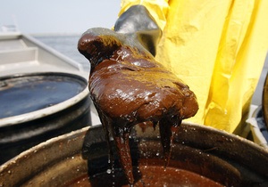 Ціни на нафту в Європі впали нижче як $ 100 за барель