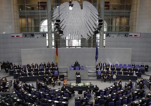 Правлячий у Німеччині блок виступає проти ізоляції України