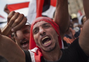 Жителі Каїра протестують проти правління військових