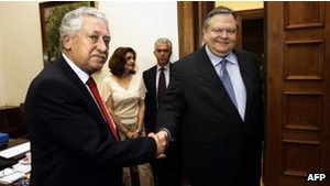 Грецькі партії намагаються сформувати коаліцію