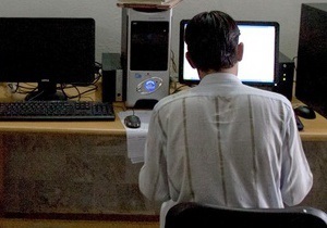 Весной онлайн-покупатели интересуются гаджетами и теряют интерес к оружию