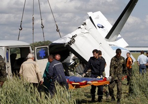 Розслідування падіння літака під Бородянкою триває, 30 осіб допитали