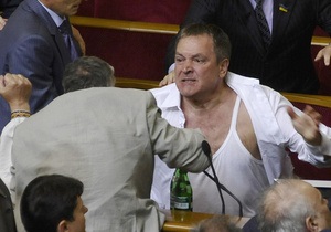 DW: Не всі нацменшини хочуть «захисту» від Колесніченка