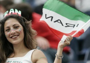 Иранским женщинам запретили смотреть матчи Евро-2012