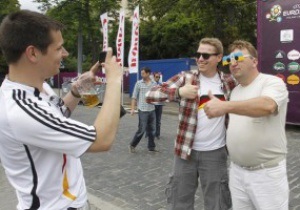 Міліція розповіла, як бути з п яними іноземними гостями Євро-2012