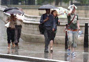 Одне з найбільших британських видань пропонує читачам скаржитися на погоду
