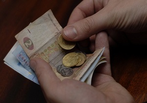 Голова найбільшого банку РФ: Україна повинна припинити штучну підтримку гривні