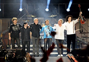 Елтон Джон і група Queen безкоштовно виступлять на Майдані Незалежності