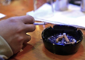 ЗМІ: Нічні клуби Болгарії підраховують збитки від впровадження заборони на куріння