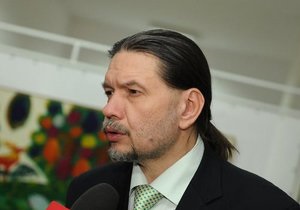 Бригинець вважає піаром заяву Черновецького про відставку