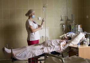 Дев ять журналістів, які отруїлися в Донецьку, залишаються в лікарнях