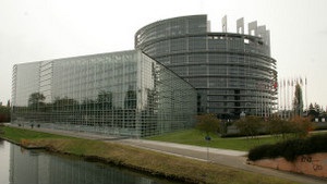 Європарламент: Україні потрібні зміни