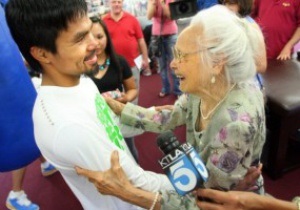 Пакьяо исполнил желание 90-летней женщины