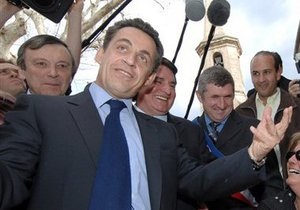 The Guardian повідомила, скільки Франції коштуватиме утримання Саркозі