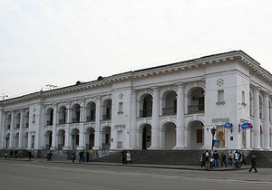 Міністр культури вважає законним початок реконструкції Гостиного двору