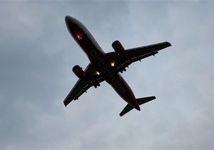 Пасажирський літак здійснив аварійну посадку в аеропорту Харків