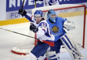 ЧМ по хоккею: Словакия одолела Казахстан, Норвегия разгромила Италию