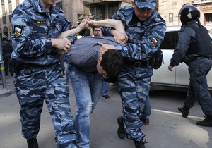 У Москві затримано близько 300 людей. Навальний і Удальцов оштрафовані