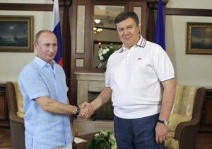 Янукович привітав Путіна з новою посадою