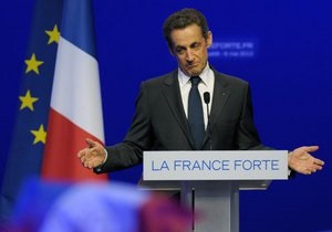 Вибори президента Франції: підраховано 98,89% бюлетенів