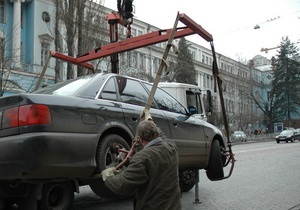 Автомобілі, що заважають пішоходам і транспорту у дні матчів Євро-2012 у Києві, будуть евакуйовані