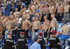 Милиция внесла 500 киевских фанатов в черный список в преддверии Евро-2012