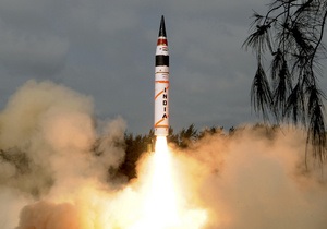 Вашингтон не став проводити паралелі між запусками ракет Індією і КНДР