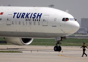 Turkish Airlines скасувала десятки рейсів через сильні вітри в Туреччині