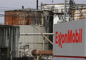 Глава Exxon Mobil у 2011 році збільшив дохід на 20%