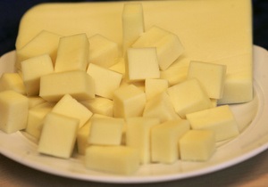 Незалежна експертиза показала, що рослинних жирів в українських сирах немає