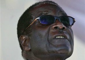 Влада Зімбабве спростувала повідомлення про смертельну хворобу Мугабе